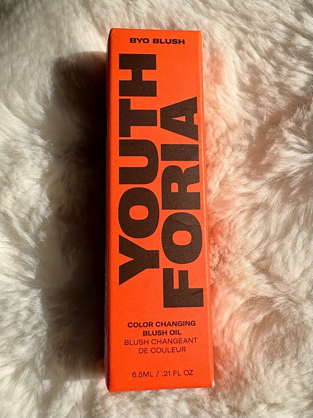 NIB Youth Foria Color Changing Blush Oil in Chemical Reaction